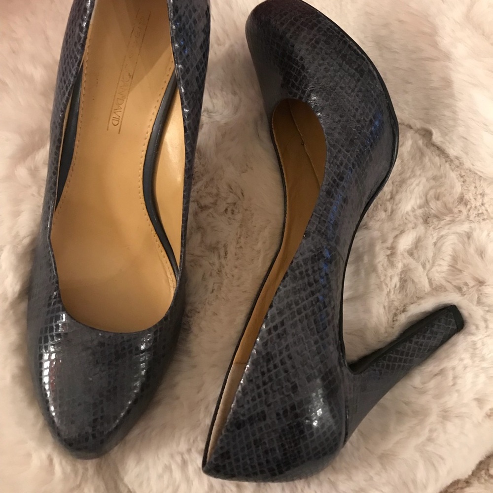 Circa Joan & David Snake Print Platform Pumps